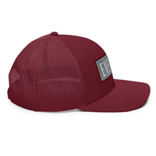 Load image into Gallery viewer, EVERETTE Patch Logo Trucker Cap